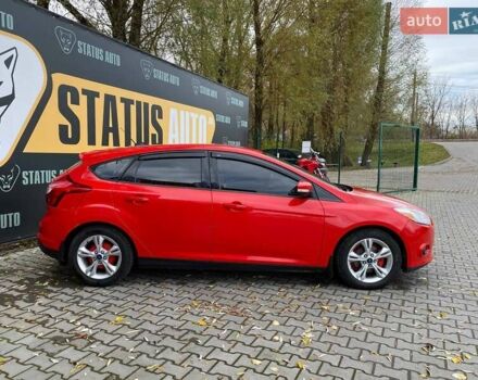 Форд Фокус 2012 у Хмельницькому на Automoto.ua Червоний Форд Фокус, об'ємом двигуна 2 л та пробігом 322 тис. км за 5800 $, фото 3 на Automoto.ua