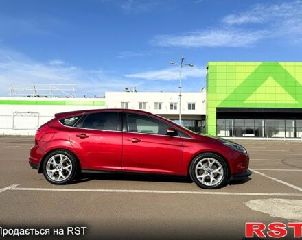Красный Форд Фокус, объемом двигателя 2 л и пробегом 180 тыс. км за 6850 $, фото 2 на Automoto.ua