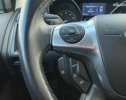 Красный Форд Фокус, объемом двигателя 2 л и пробегом 161 тыс. км за 7990 $, фото 23 на Automoto.ua