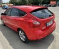 Красный Форд Фокус, объемом двигателя 1 л и пробегом 201 тыс. км за 6200 $, фото 5 на Automoto.ua