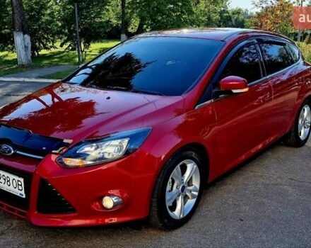 Форд Фокус 2013 в Харькове на Automoto.ua Красный Форд Фокус, объемом двигателя 1 л и пробегом 85 тыс. км за 8470 $, фото 16 на Automoto.ua