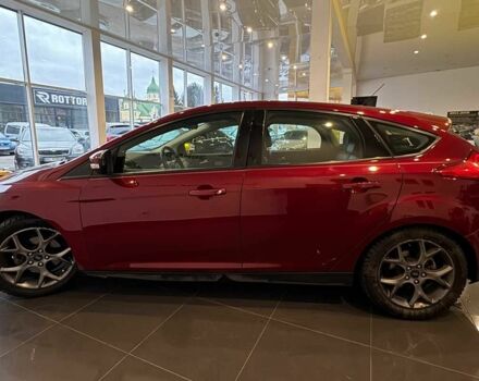 Червоний Форд Фокус, об'ємом двигуна 2 л та пробігом 171 тис. км за 8599 $, фото 3 на Automoto.ua