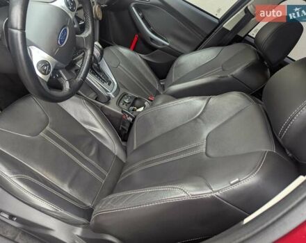 Червоний Форд Фокус, об'ємом двигуна 2 л та пробігом 120 тис. км за 7999 $, фото 24 на Automoto.ua