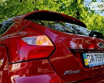 Красный Форд Фокус, объемом двигателя 1 л и пробегом 78 тыс. км за 8970 $, фото 44 на Automoto.ua