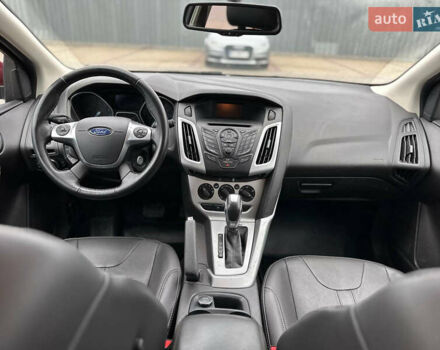 Червоний Форд Фокус, об'ємом двигуна 2 л та пробігом 144 тис. км за 8800 $, фото 38 на Automoto.ua