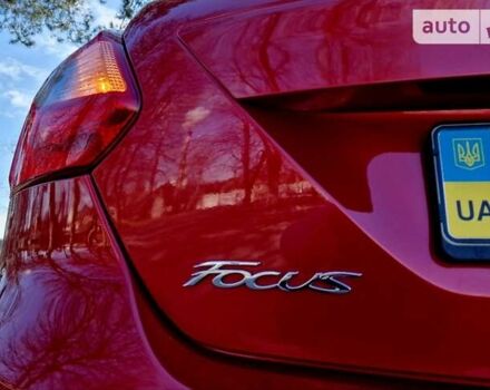 Червоний Форд Фокус, об'ємом двигуна 1 л та пробігом 78 тис. км за 8970 $, фото 20 на Automoto.ua