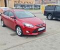 Красный Форд Фокус, объемом двигателя 1 л и пробегом 52 тыс. км за 8300 $, фото 2 на Automoto.ua