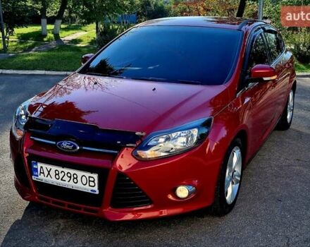 Форд Фокус 2013 в Харькове на Automoto.ua Красный Форд Фокус, объемом двигателя 1 л и пробегом 85 тыс. км за 8470 $, фото 15 на Automoto.ua