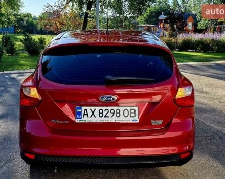 Форд Фокус 2013 в Харькове на Automoto.ua Красный Форд Фокус, объемом двигателя 1 л и пробегом 85 тыс. км за 8470 $, фото 7 на Automoto.ua