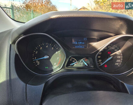 Форд Фокус 2013 в Хмельницком на Automoto.ua Красный Форд Фокус, объемом двигателя 1 л и пробегом 143 тыс. км за 7300 $, фото 8 на Automoto.ua