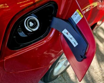 Форд Фокус 2013 в Харькове на Automoto.ua Красный Форд Фокус, объемом двигателя 1 л и пробегом 85 тыс. км за 8470 $, фото 40 на Automoto.ua