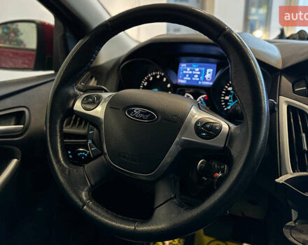 Червоний Форд Фокус, об'ємом двигуна 2 л та пробігом 171 тис. км за 8599 $, фото 10 на Automoto.ua