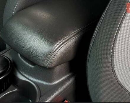 Форд Фокус 2013 в Харькове на Automoto.ua Красный Форд Фокус, объемом двигателя 1 л и пробегом 85 тыс. км за 8470 $, фото 86 на Automoto.ua