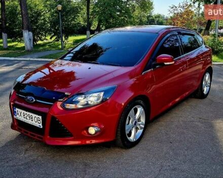 Форд Фокус 2013 в Харькове на Automoto.ua Красный Форд Фокус, объемом двигателя 1 л и пробегом 85 тыс. км за 8470 $, фото 9 на Automoto.ua