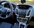 Форд Фокус 2013 в Харькове на Automoto.ua Красный Форд Фокус, объемом двигателя 1 л и пробегом 85 тыс. км за 8470 $, фото 67 на Automoto.ua