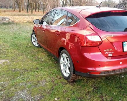 Красный Форд Фокус, объемом двигателя 2 л и пробегом 120 тыс. км за 8000 $, фото 2 на Automoto.ua