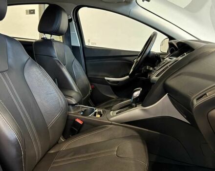 Червоний Форд Фокус, об'ємом двигуна 2 л та пробігом 171 тис. км за 8599 $, фото 20 на Automoto.ua