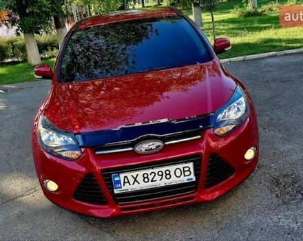 Форд Фокус 2013 в Харькове на Automoto.ua Красный Форд Фокус, объемом двигателя 1 л и пробегом 85 тыс. км за 8470 $, фото 21 на Automoto.ua