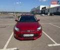 Красный Форд Фокус, объемом двигателя 1 л и пробегом 73 тыс. км за 7100 $, фото 1 на Automoto.ua