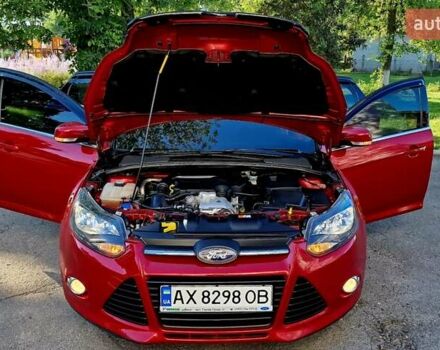 Форд Фокус 2013 в Харькове на Automoto.ua Красный Форд Фокус, объемом двигателя 1 л и пробегом 85 тыс. км за 8470 $, фото 50 на Automoto.ua