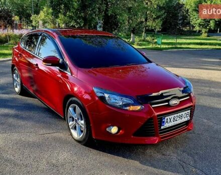 Форд Фокус 2013 в Харькове на Automoto.ua Красный Форд Фокус, объемом двигателя 1 л и пробегом 85 тыс. км за 8470 $, фото 12 на Automoto.ua