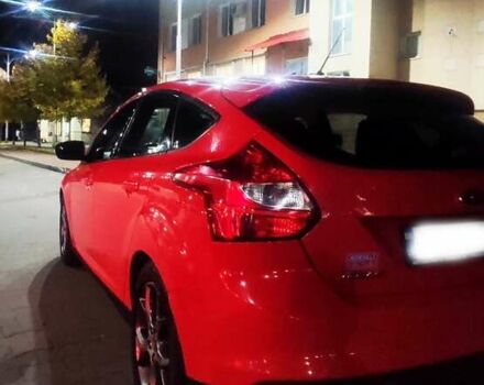 Червоний Форд Фокус, об'ємом двигуна 2 л та пробігом 206 тис. км за 8300 $, фото 5 на Automoto.ua