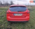 Червоний Форд Фокус, об'ємом двигуна 2 л та пробігом 178 тис. км за 8500 $, фото 2 на Automoto.ua