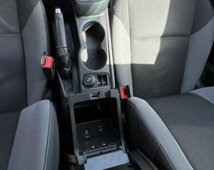 Красный Форд Фокус, объемом двигателя 2 л и пробегом 205 тыс. км за 6999 $, фото 18 на Automoto.ua