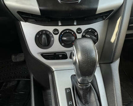 Красный Форд Фокус, объемом двигателя 2 л и пробегом 205 тыс. км за 6999 $, фото 22 на Automoto.ua