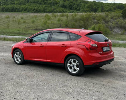 Красный Форд Фокус, объемом двигателя 2 л и пробегом 205 тыс. км за 6999 $, фото 1 на Automoto.ua