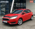 Червоний Форд Фокус, об'ємом двигуна 1 л та пробігом 140 тис. км за 6500 $, фото 1 на Automoto.ua