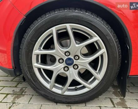 Красный Форд Фокус, объемом двигателя 2 л и пробегом 286 тыс. км за 8200 $, фото 8 на Automoto.ua