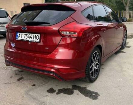 Красный Форд Фокус, объемом двигателя 2 л и пробегом 166 тыс. км за 8100 $, фото 4 на Automoto.ua