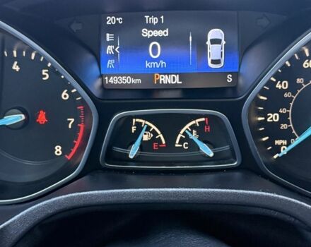 Красный Форд Фокус, объемом двигателя 2 л и пробегом 151 тыс. км за 7300 $, фото 4 на Automoto.ua