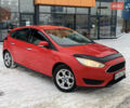 Червоний Форд Фокус, об'ємом двигуна 1 л та пробігом 140 тис. км за 6450 $, фото 5 на Automoto.ua
