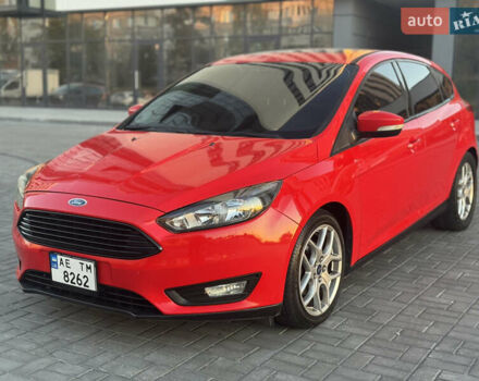 Красный Форд Фокус, объемом двигателя 2 л и пробегом 102 тыс. км за 8500 $, фото 1 на Automoto.ua