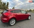 Красный Форд Фокус, объемом двигателя 2 л и пробегом 206 тыс. км за 8500 $, фото 4 на Automoto.ua