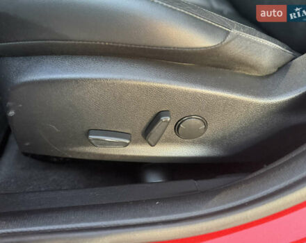 Красный Форд Фокус, объемом двигателя 2 л и пробегом 102 тыс. км за 8500 $, фото 16 на Automoto.ua