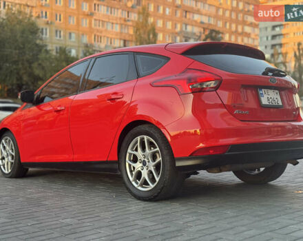 Красный Форд Фокус, объемом двигателя 2 л и пробегом 102 тыс. км за 8500 $, фото 12 на Automoto.ua