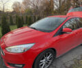Красный Форд Фокус, объемом двигателя 1 л и пробегом 97 тыс. км за 9300 $, фото 3 на Automoto.ua