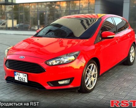 Форд Фокус 2015 у Дніпро (Дніпропетровську) на Automoto.ua Червоний Форд Фокус, об'ємом двигуна 2 л та пробігом 102 тис. км за 8500 $, фото 2 на Automoto.ua