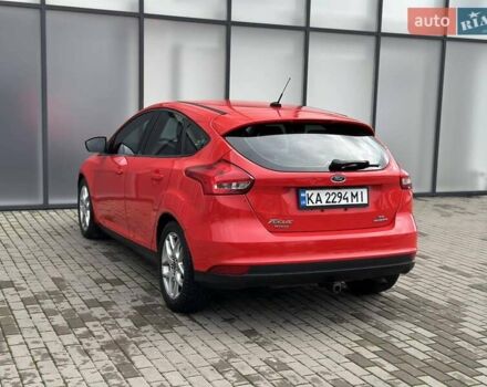 Красный Форд Фокус, объемом двигателя 2 л и пробегом 286 тыс. км за 8200 $, фото 5 на Automoto.ua