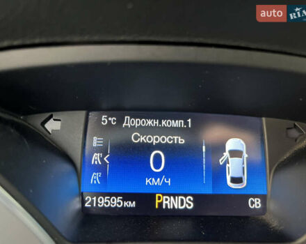 Червоний Форд Фокус, об'ємом двигуна 2 л та пробігом 219 тис. км за 8500 $, фото 19 на Automoto.ua