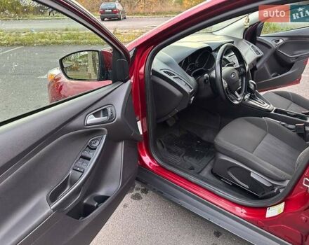 Красный Форд Фокус, объемом двигателя 2 л и пробегом 206 тыс. км за 8500 $, фото 10 на Automoto.ua