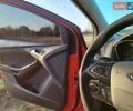 Червоний Форд Фокус, об'ємом двигуна 2 л та пробігом 150 тис. км за 7400 $, фото 6 на Automoto.ua
