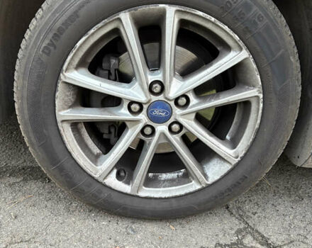 Красный Форд Фокус, объемом двигателя 1 л и пробегом 97 тыс. км за 9300 $, фото 14 на Automoto.ua