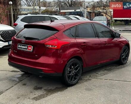 Червоний Форд Фокус, об'ємом двигуна 2 л та пробігом 106 тис. км за 8990 $, фото 6 на Automoto.ua
