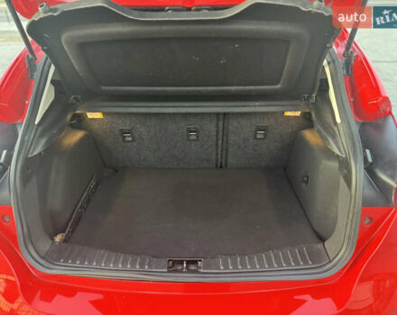 Форд Фокус 2015 в Днепре (Днепропетровске) на Automoto.ua Красный Форд Фокус, объемом двигателя 2 л и пробегом 102 тыс. км за 8500 $, фото 18 на Automoto.ua