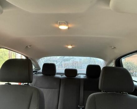 Форд Фокус 2015 в Киеве на Automoto.ua Красный Форд Фокус, объемом двигателя 2 л и пробегом 185 тыс. км за 7400 $, фото 15 на Automoto.ua