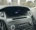 Красный Форд Фокус, объемом двигателя 2 л и пробегом 150 тыс. км за 7300 $, фото 12 на Automoto.ua